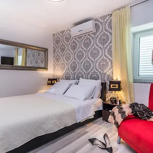 Marina Apartman Zára
